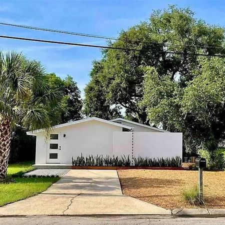 Downtown Dream- Relaxing Escape In Downtown Pensacola Vila Exterior foto